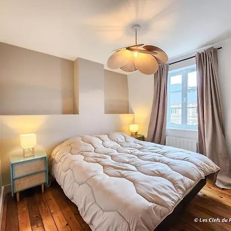 Belle Maison De Ville, 7 Couchages, *