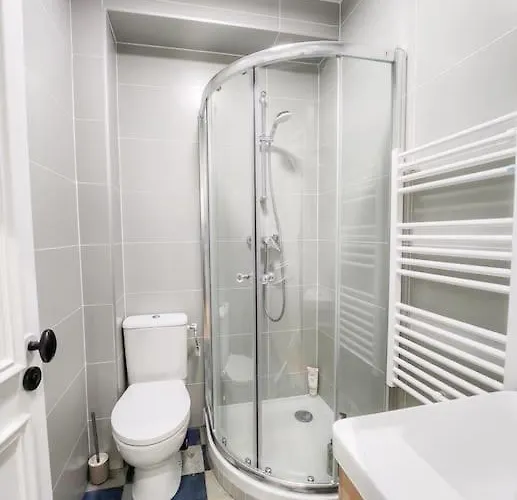 Belle Maison De Ville, 7 Couchages, Nyaraló Deauville