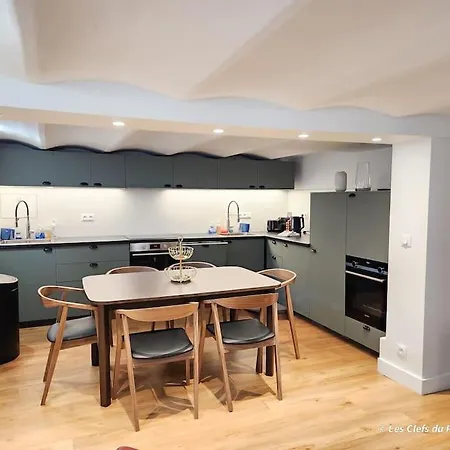 Belle Maison De Ville, 7 Couchages,